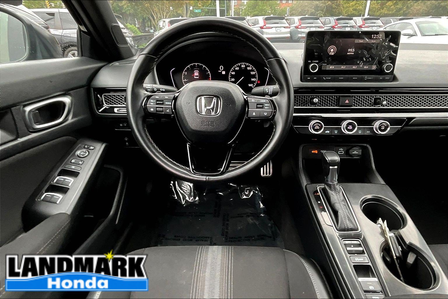 Used 2022 Honda Civic Sport image 5