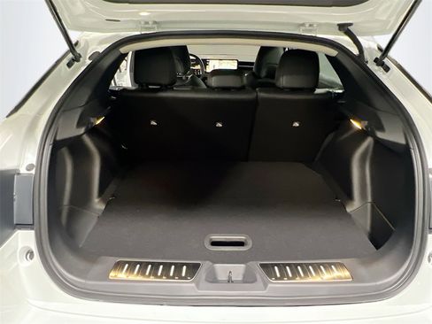 New 2026 Nissan Leaf SV+ image 25