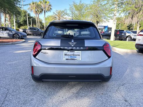 Used 2025 MINI Cooper S FWD image 5