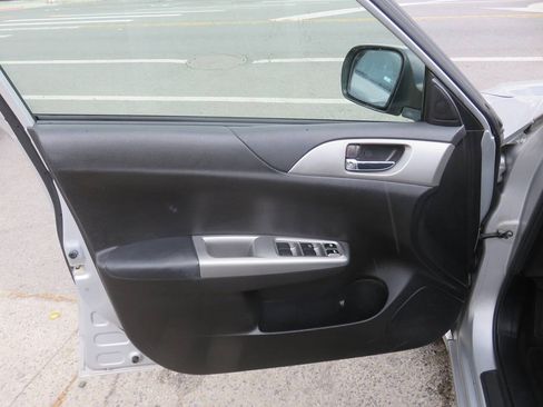 Used 2009 Subaru Impreza 2.5i AWD/4WD image 23