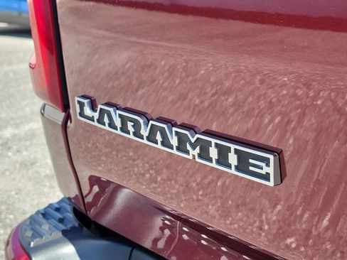 Used 2025 RAM 1500 Laramie w/ Sport Appearance Package AWD/4WD image 10