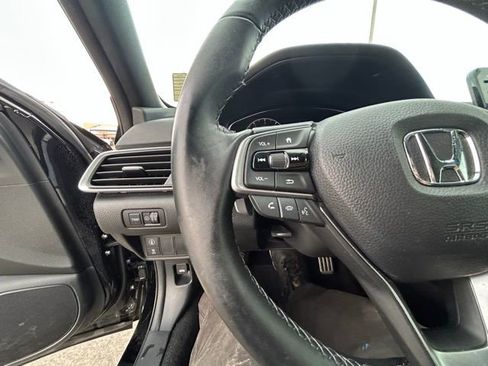 Used 2022 Honda Accord Sport image 14