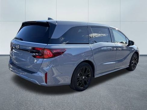 Used 2025 Honda Odyssey Sport-L image 2