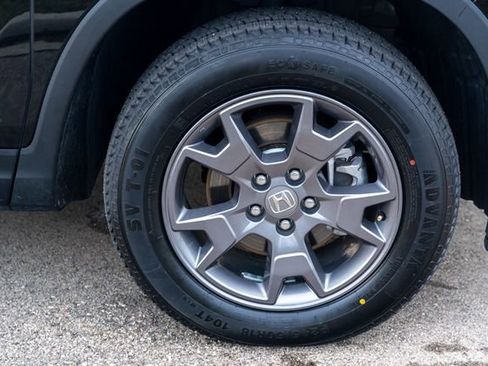 Used 2024 Honda Passport TrailSport image 9