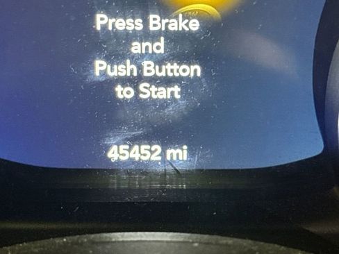 Used 2021 Jeep Wrangler Unlimited Sahara image 12