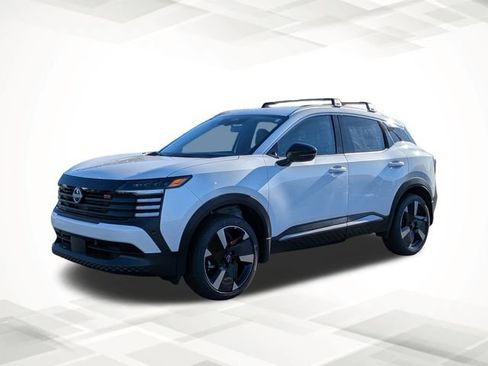 New 2026 Nissan Kicks SR w/ Cold Weather Package image 7