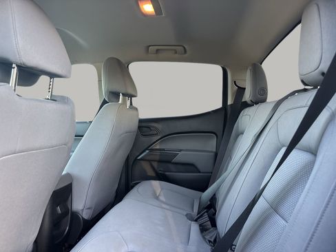 Used 2017 Chevrolet Colorado W/T w/ WT Convenience Package image 11