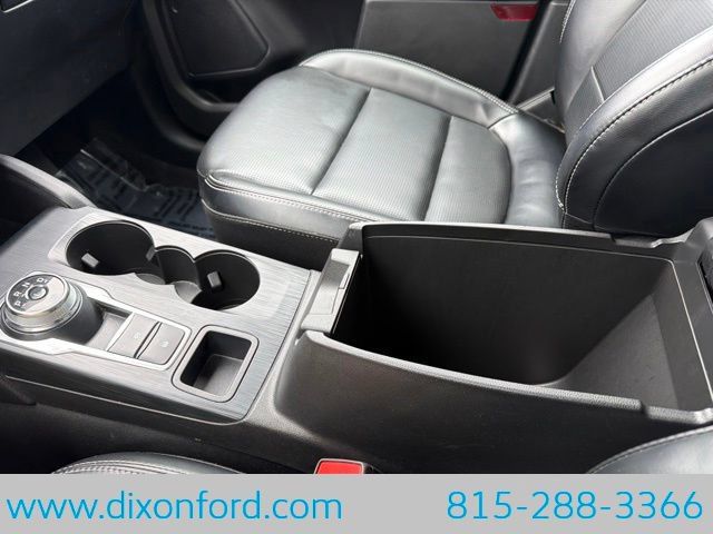 Used 2023 Ford Escape Platinum AWD/4WD image 17