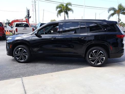 New 2026 Buick Enclave Sport Touring w/ Power Package image 5