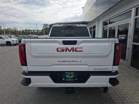 Certified 2024 GMC Sierra 2500 Denali w/ Denali Reserve Package image 7