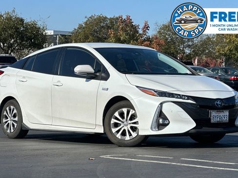 Used 2022 Toyota Prius Prime Limited image 1