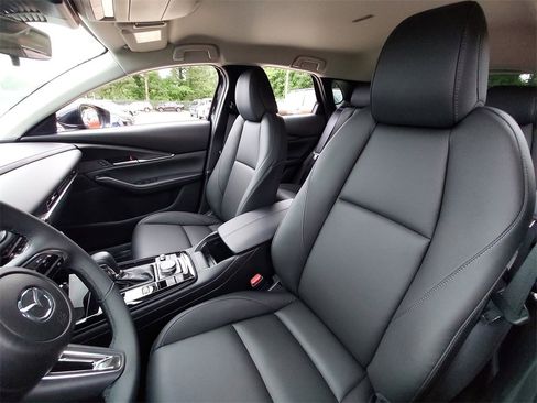 New 2025 MAZDA CX-30 AWD 2.5 S w/ Select Sport Pkg image 15