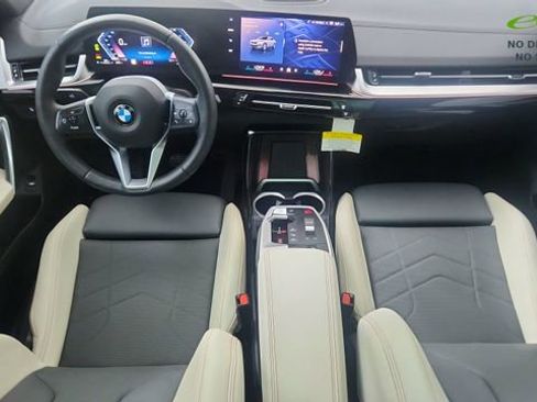 Used 2025 BMW X2 xDrive28i w/ Premium Package AWD/4WD image 21