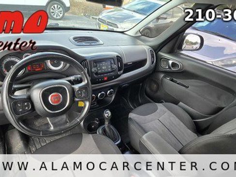 Used 2017 FIAT 500L Pop image 35