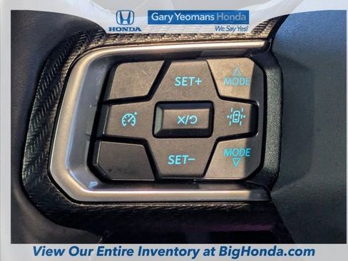 Used 2024 Ford Mustang Premium image 25