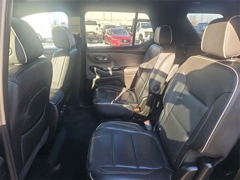 Certified 2023 Chevrolet Traverse Premier image 26