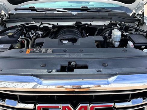 Used 2018 GMC Sierra 1500 SLT image 12