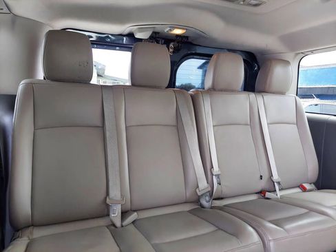 Used 2016 Nissan NV 3500 SL image 17