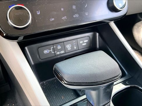 Certified 2025 Hyundai Tucson SEL FWD image 31