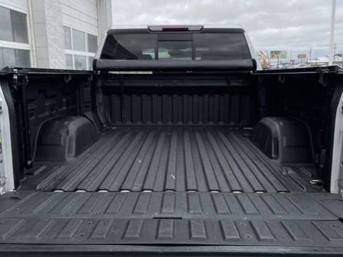 Used 2021 GMC Sierra 1500 SLT w/ SLT Convenience Package image 23