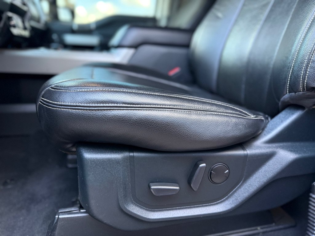 Used 2021 Ford F350 Lariat AWD/4WD image 35