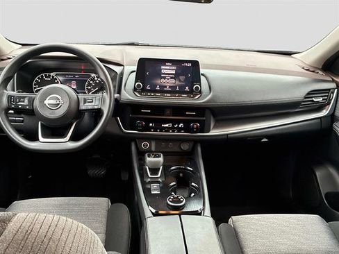 Certified 2023 Nissan Rogue SV image 15