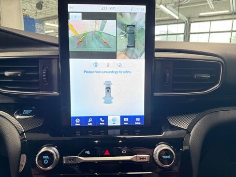 Used 2022 Ford Explorer ST w/ Equipment Group 401A image 15