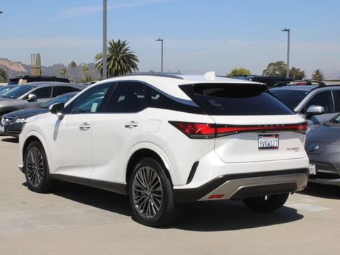 Certified 2025 Lexus RX 450h AWD w/ Convenience Package image 19