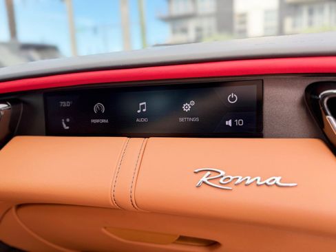 Used 2022 Ferrari Roma RWD image 44