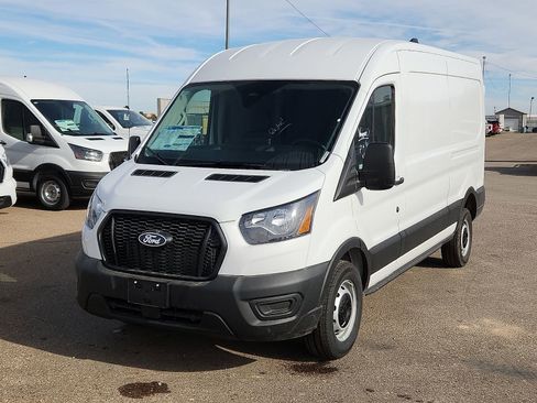 New 2026 Ford Transit 250 148 Medium Roof RWD image 1