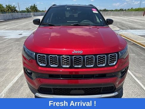 Used 2025 Jeep Compass Limited AWD/4WD image 15