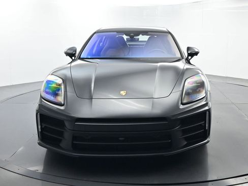 Certified 2025 Porsche Panamera 4 AWD/4WD image 18