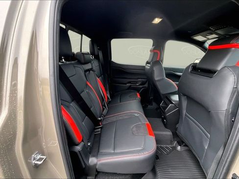 New 2025 Ford Ranger Raptor image 12
