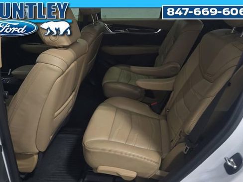 Used 2024 Cadillac XT6 Sport w/ LPO, Onyx Lite Package image 10