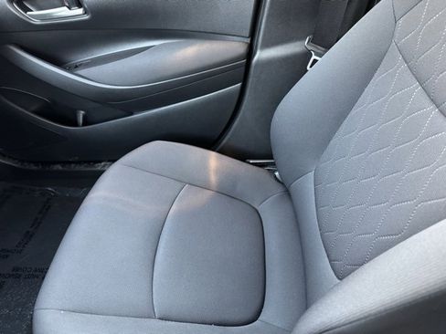 Certified 2021 Toyota Corolla LE w/ Carpet Mat Package (TMS) image 21