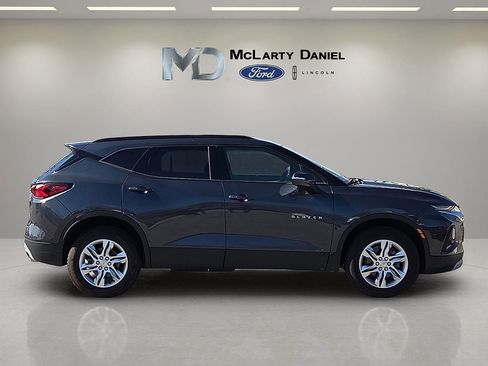 Used 2022 Chevrolet Blazer LT FWD image 6