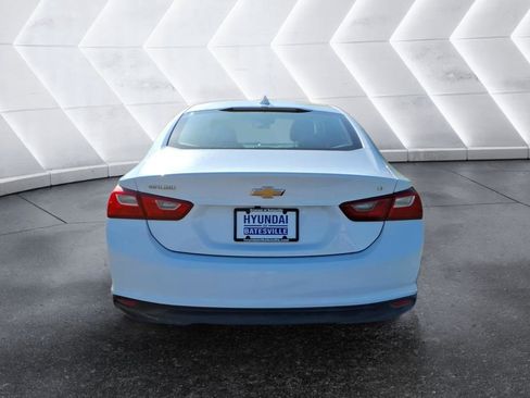 Used 2023 Chevrolet Malibu LT FWD image 4