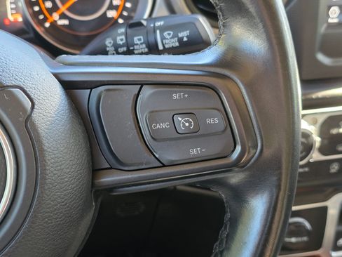 Used 2021 Jeep Wrangler Sport S image 27