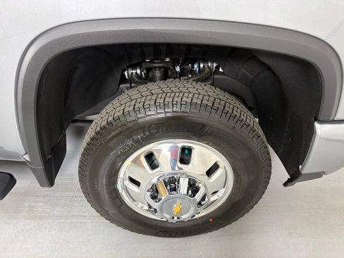 New 2026 Chevrolet Silverado 3500 High Country w/ High Country Premium Package AWD/4WD image 13