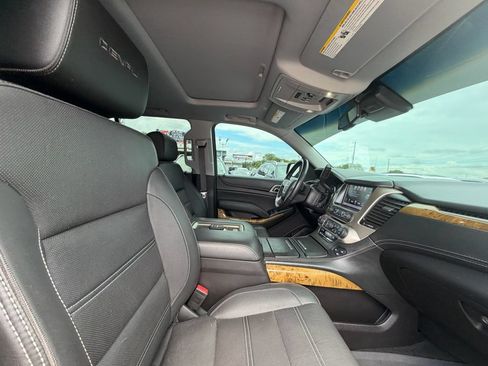 Used 2017 GMC Yukon Denali AWD/4WD image 17