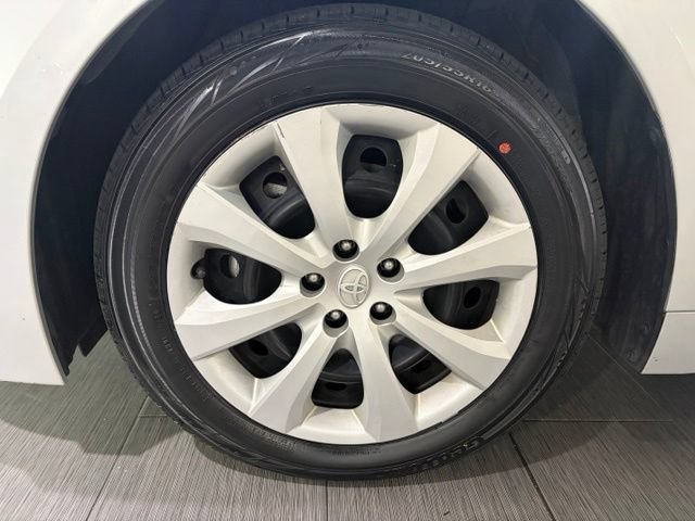 Used 2024 Toyota Corolla LE FWD image 22