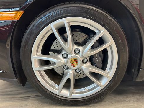 Used 2009 Porsche 911 Carrera RWD image 19