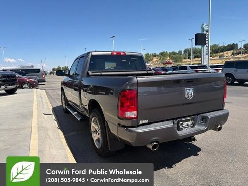 Used 2015 RAM 1500 Express RWD image 12