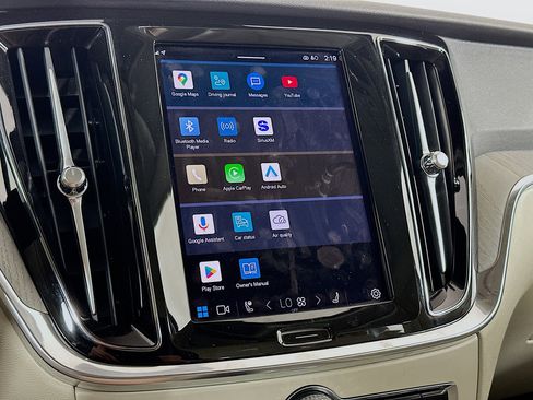 Used 2024 Volvo S60 B5 Plus image 21