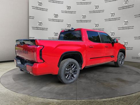 Used 2024 Toyota Tundra Platinum AWD/4WD image 5