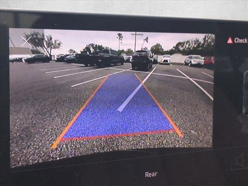 Used 2022 Audi Q5 2.0T Premium image 11