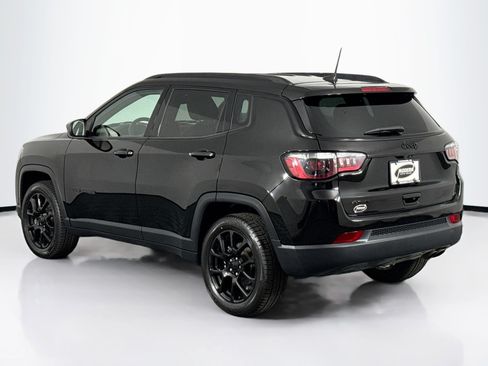 Used 2022 Jeep Compass Latitude w/ Convenience Group AWD/4WD image 13