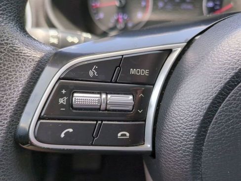 Used 2021 Kia Forte LXS FWD image 22