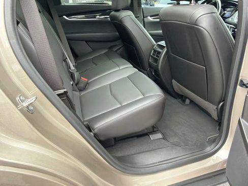 Used 2022 Cadillac XT5 Premium Luxury w/ LPO, Floor Liner Package image 15