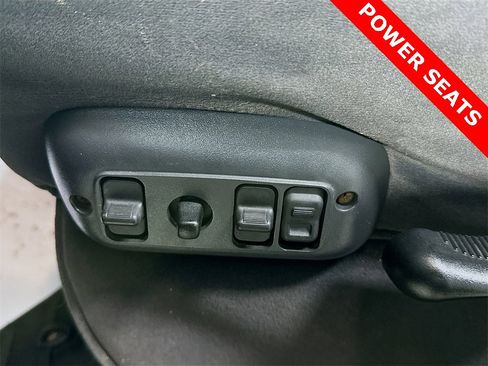 Used 2003 Dodge Ram 3500 Truck SLT image 30